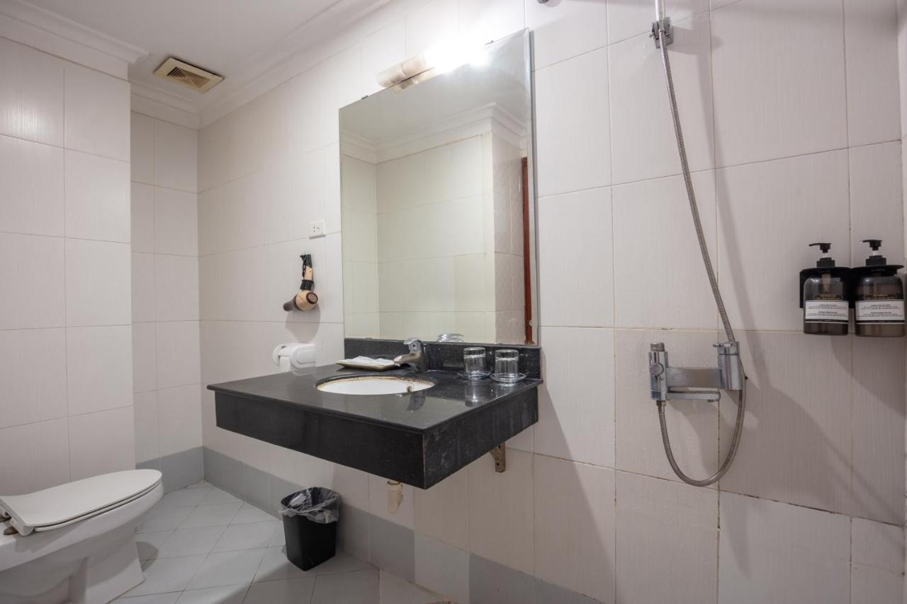 האנוי Blau Hotel מראה חיצוני תמונה